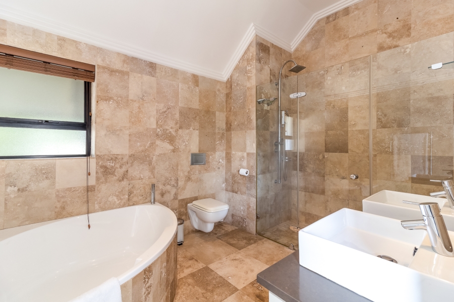 4 Bedroom Property for Sale in Pearl Valley at Val de Vie Western Cape